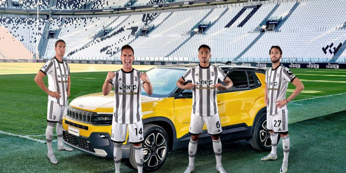 W Meczu Z Interem Pilkarze Juventusu Zaloza Specjalne Koszulki Promocja Jeep Avenger