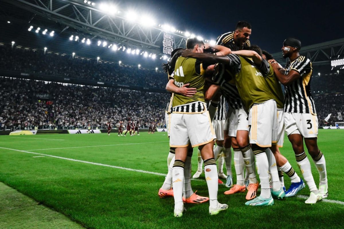 Druzyna Juventus Torino Juventus Twitter 1