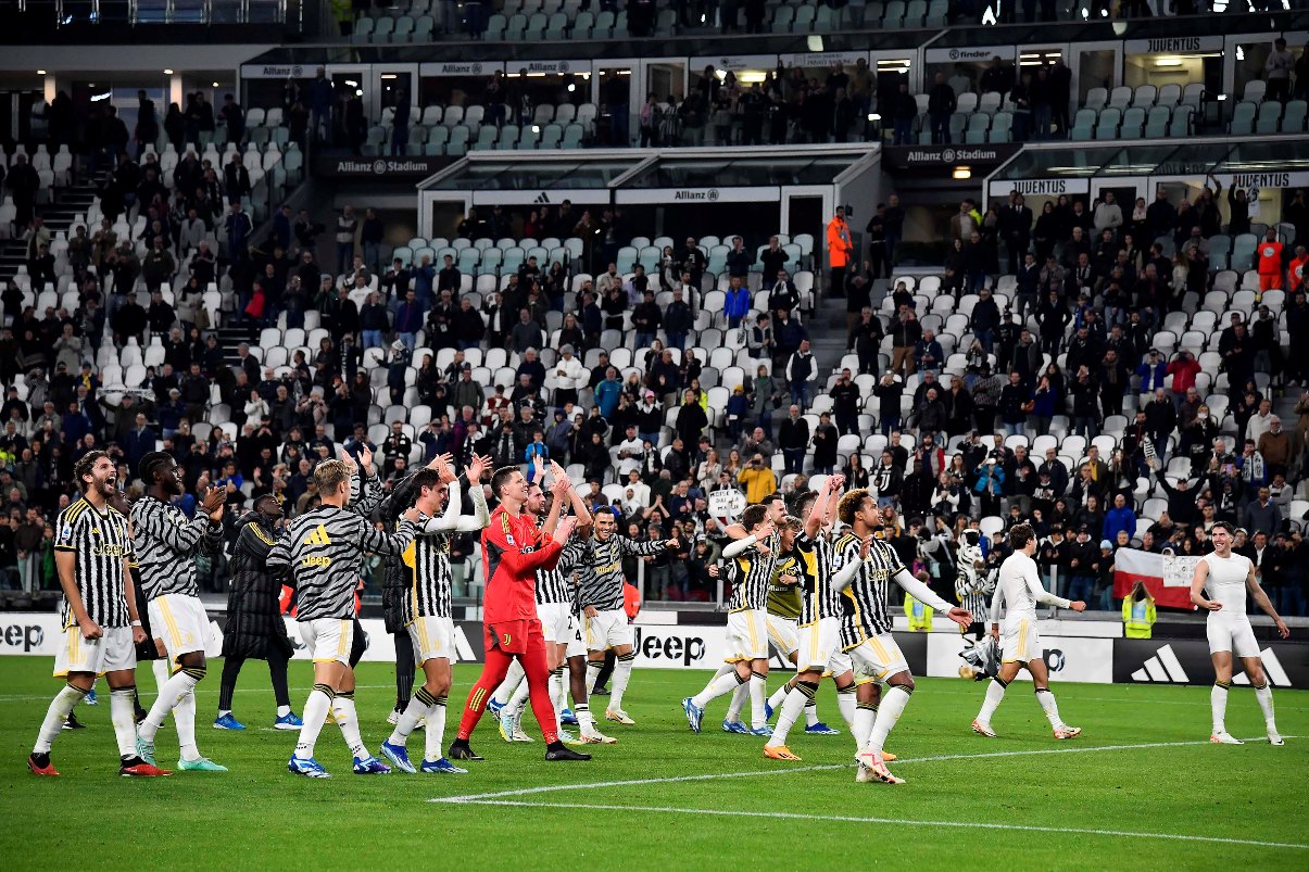 Skrot Spotkania Juventus Hellas 10 6